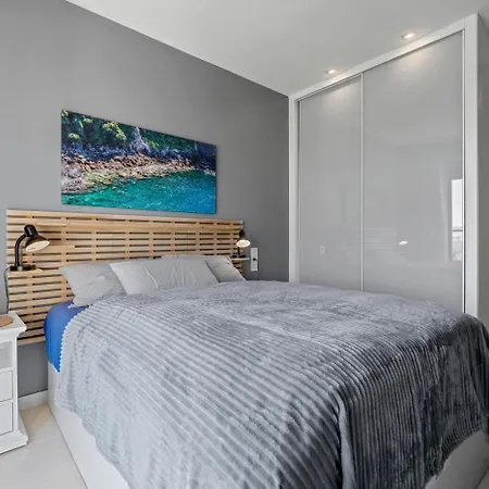 Luxury Penthouse With Private Rooftop Terrace, Pool, Punta Prima, *